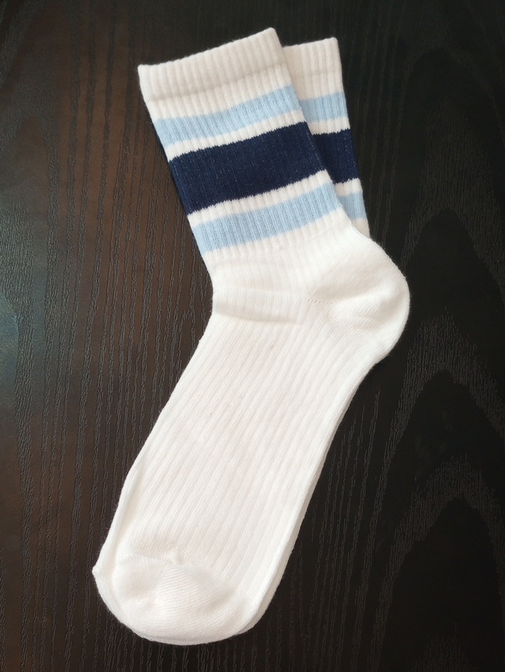 Off White Crew Socks Navy & Light Blue Stripes Athletic Mid calf Socks Size 4-10